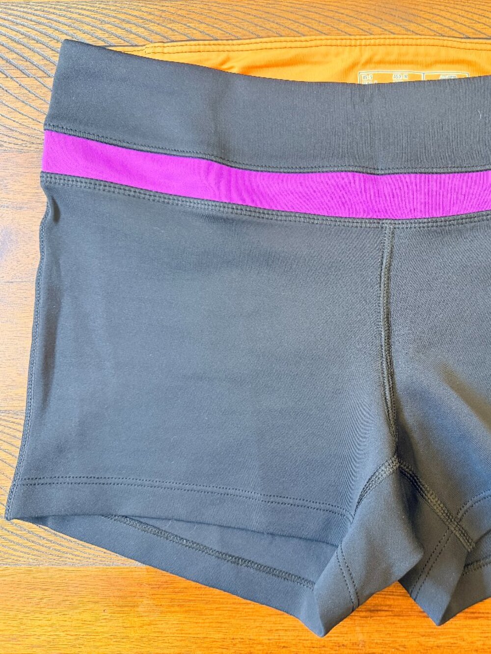 Cute High-performance New Balance compression workout shorts- Brand New <3